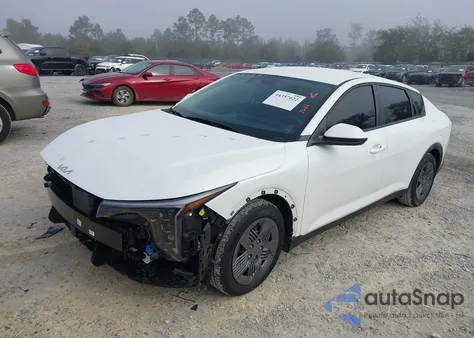 2025 Kia K4 Lx z USA, uszkodzony, nr VIN 3KPFT4DE1SE245382